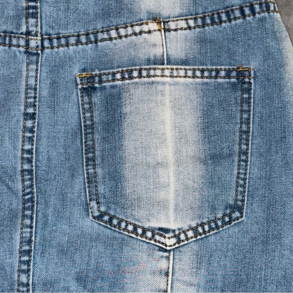 New with Tag Le Lis Collection Denim Mini Skirt Size Small - Picture 9 of 9